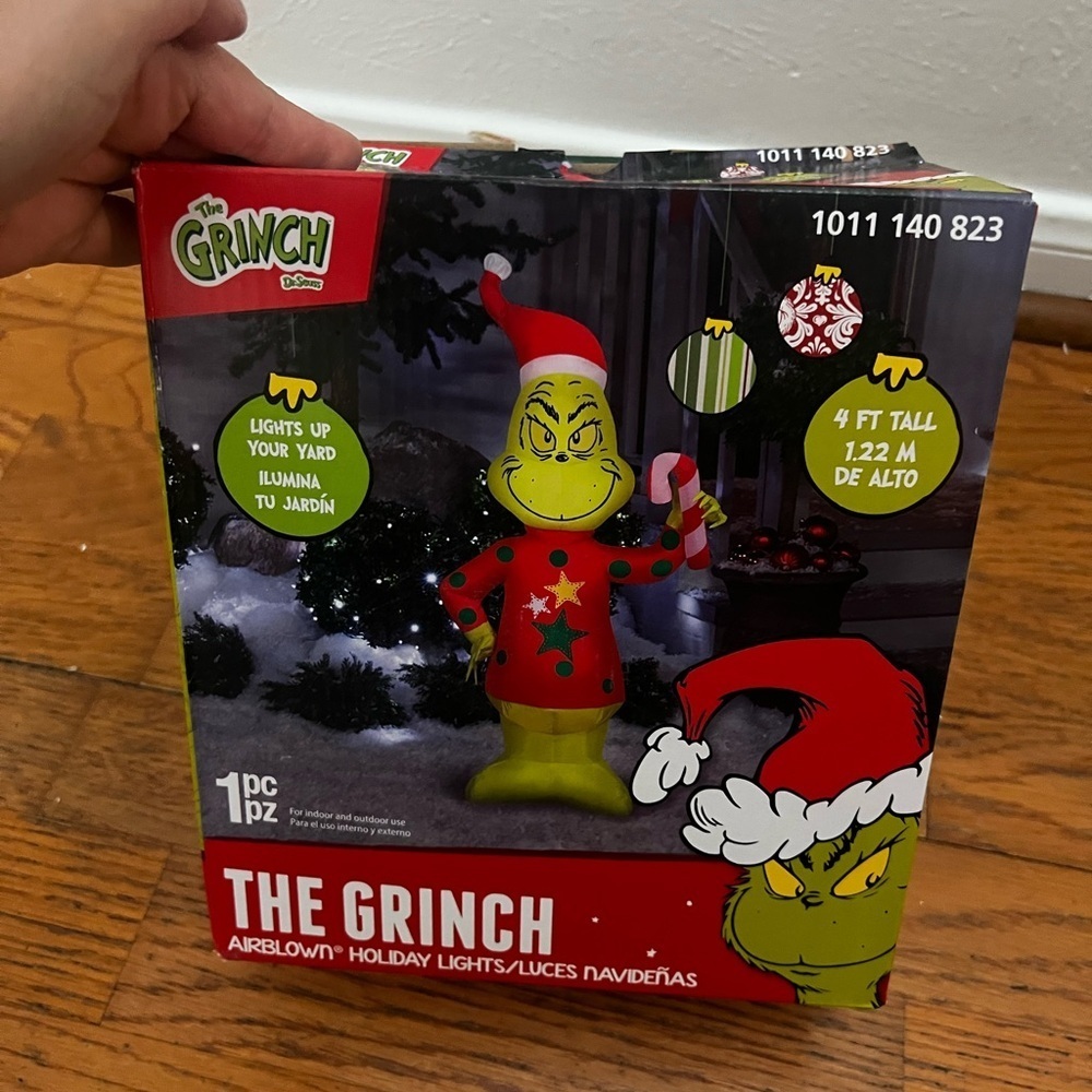 Festive Inflatable Grinch with Santa Hat - Picture 8 of 8